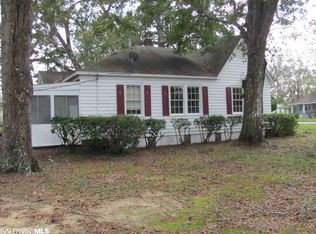 308 Hall Ave, Bay Minette, AL 36507