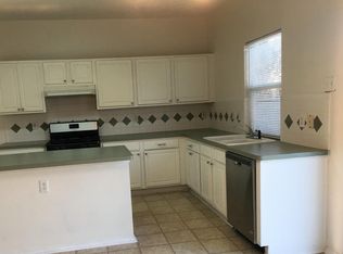 112 Lincoln Ln, Crowley, TX 76036