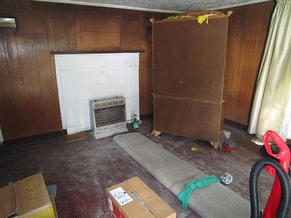 2nd image of 6 High St