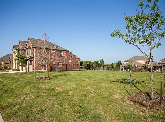 2nd image of 1378 Osborne Ct