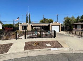 4375 N Anna St, Fresno, CA 93726