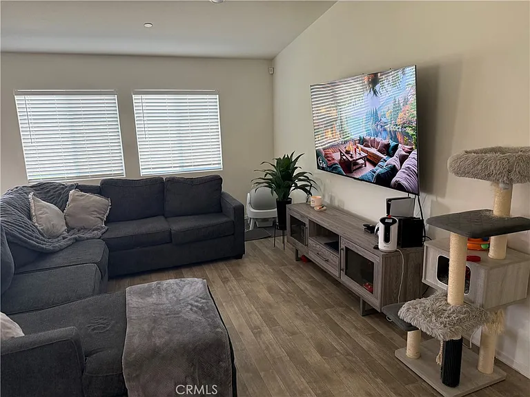 492 Foursquare Pl — Photo 11