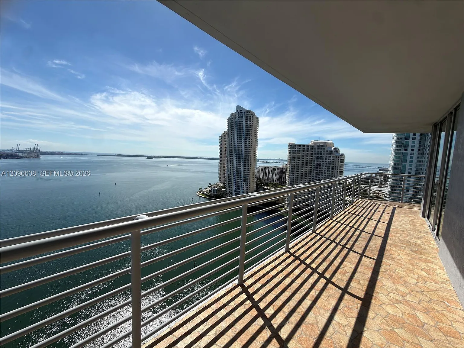 One Miami East Condo — Photo 2