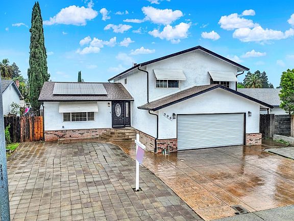 4th image of 308 Plantation Way
