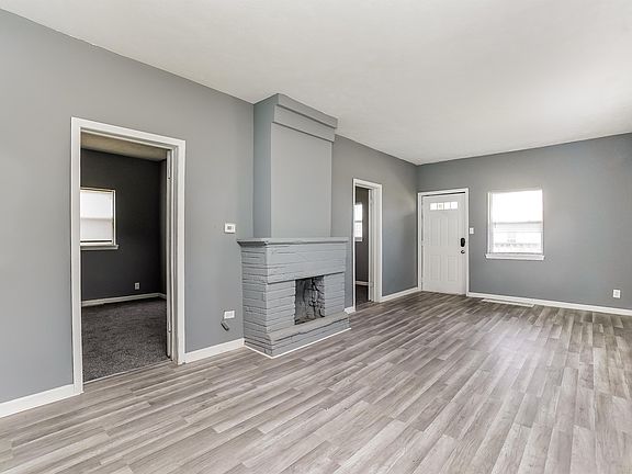 2nd image of 1308 W Indiana Ave