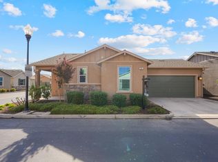 832 Castellona Dr, Newman, CA 95360