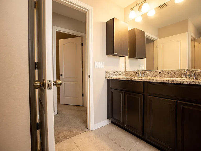 5972 Paxton Ct — Photo 60