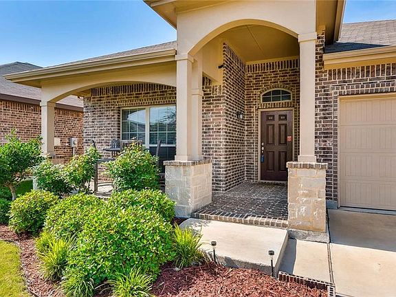 4th image of 5428 Chinkapin Ln