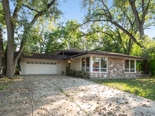 11950 S 73rd Ct, Palos Heights, IL 60463