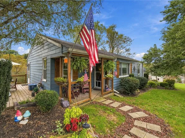 2578 Elgro Rd, Gibsonia, PA 15044