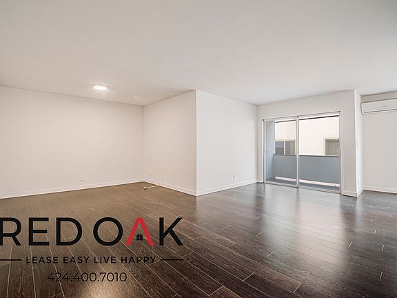 4th image of 2065 Rodney Dr #204