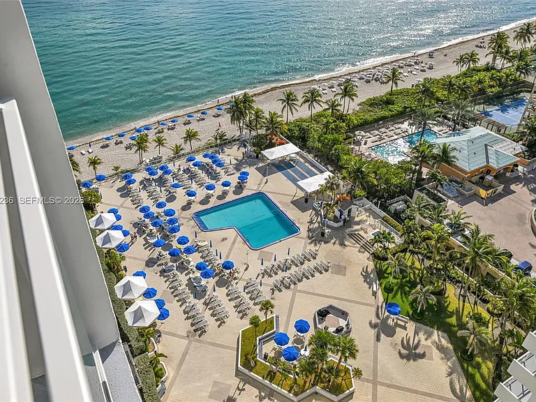 2030 S Ocean Dr #2018 — Photo 2