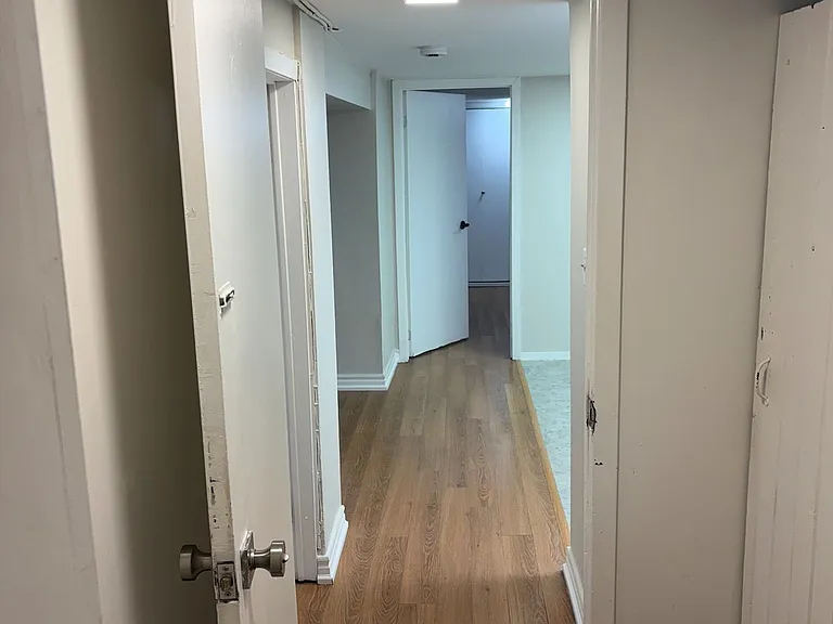 187 Geoffrey St #BASEMENT — Photo 3