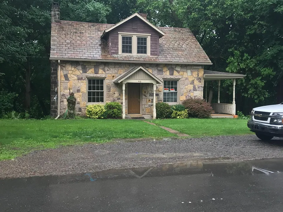 92 Pittsburgh Cir