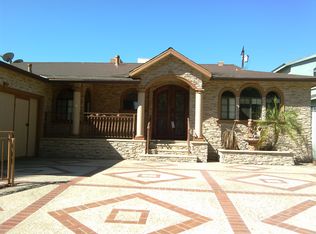 6927 Varna Ave, Van Nuys, CA 91405
