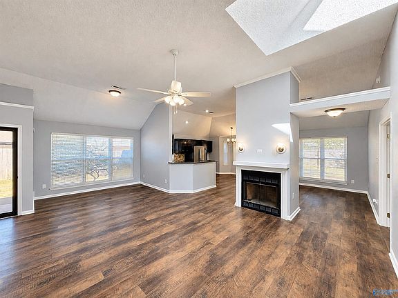 3rd image of 1961 E Brownstone Ct SW