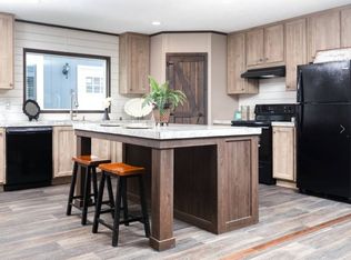 1800 Oak Grove Rd E #96, Burleson, TX 76028