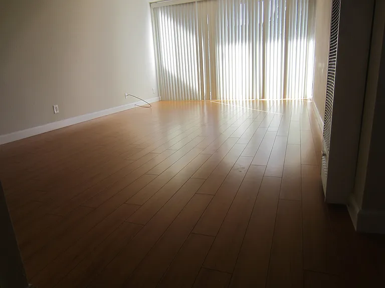 Addison Apartments — Photo 21