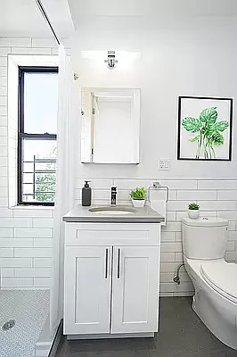 Rented by REAL New York | media 16