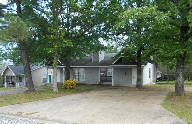1st image of 6621 Meadowlark Ln