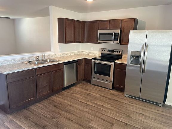 5th image of 3308 E Jace St