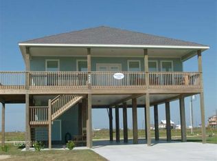 4423 Whaler Ln, Pt Bolivar, TX 77650