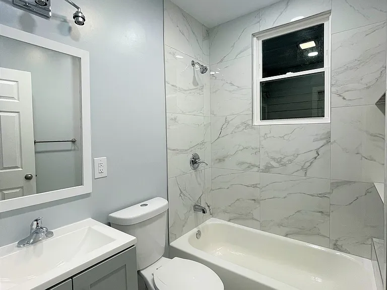 80 Garrison Ave #A — Photo 11