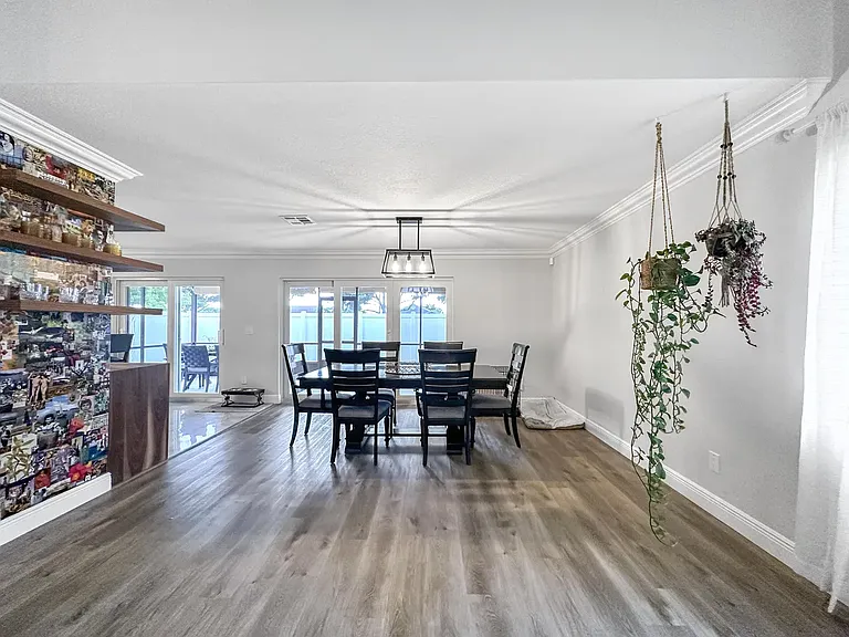 5 Dalton Pl — Photo 5