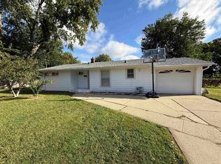 1011 Foster Ct, Rockford, IL
