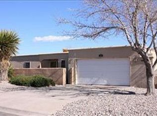 208 Spring Dr SE, Rio Rancho, NM 87124