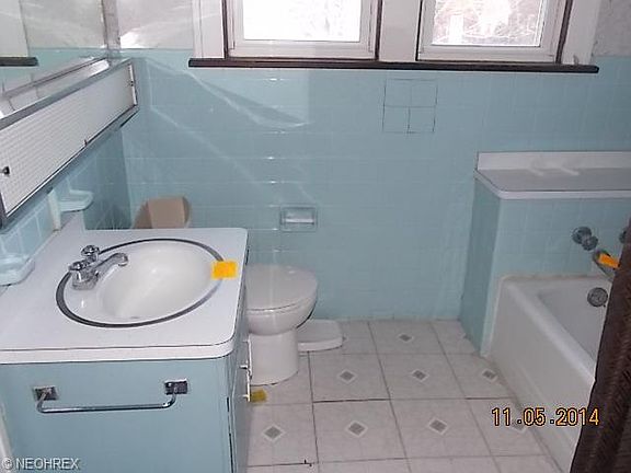 4th image of 1016 E 174th St