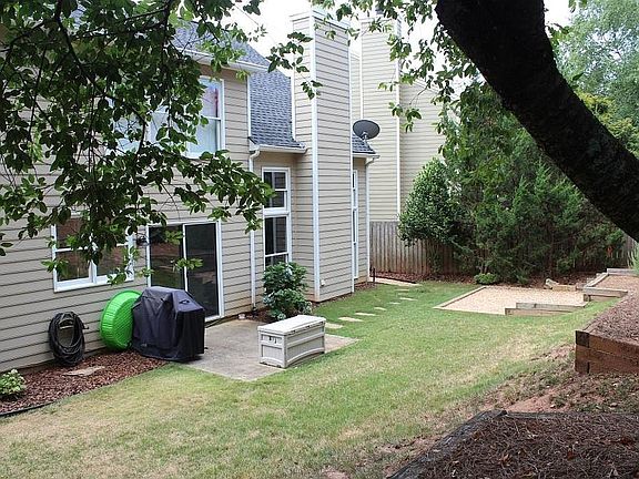 4th image of 3560 Patterstone Dr