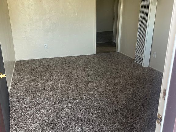 4th image of 4120 C St #4124