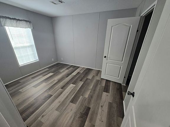 5th image of 4000 24th St N #114