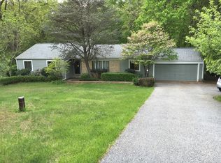 2726 Hillside Ct, Ijamsville, MD 21754