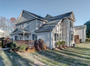 3 Reggie Way E #F, Broad Brook, CT 06016