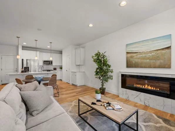 747 Robert St, Longmont, CO 80503