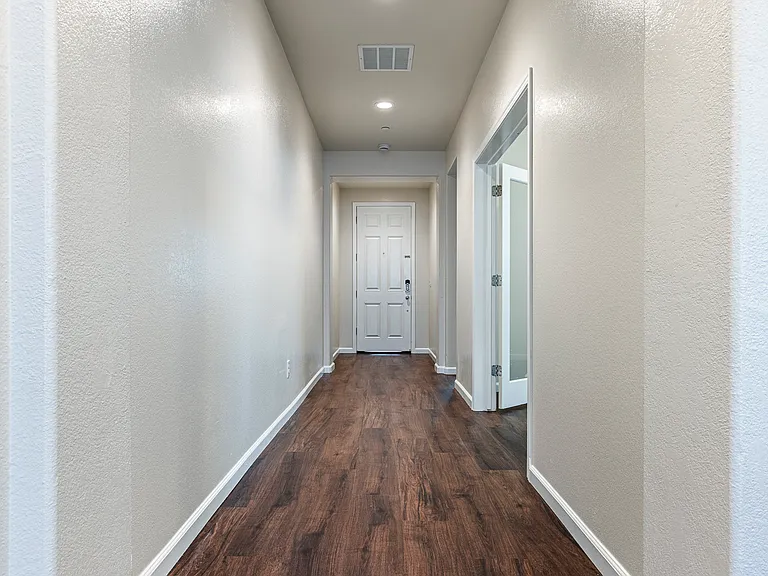 6441 W Santa Ana Ave — Photo 32