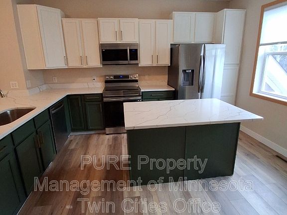 3rd image of 3721 Hazel Trl Unit C