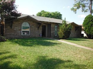 3307 Kensington Dr, Mesquite, TX 75150