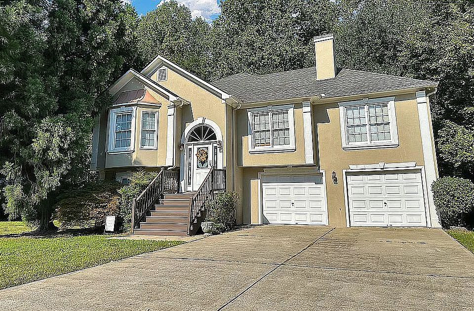 2nd image of 4793 Cooks Ct