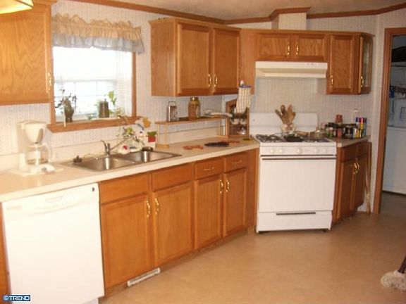 4th image of 1616 Pennsylvania Ave Unit 269