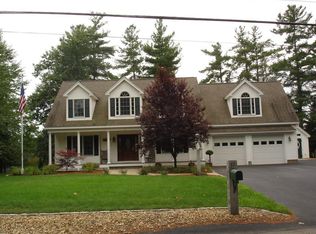 17 Oak Ridge Dr, Ayer, MA 01432