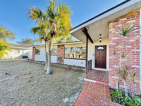 5th image of 13788 Montego Dr