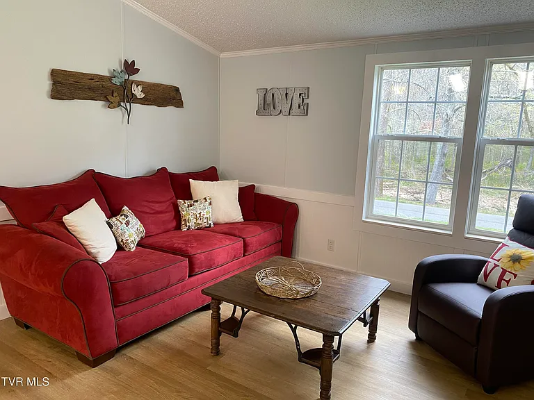 21570 Alvarado Rd — Photo 15