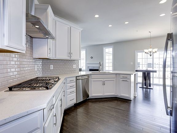Easton Kitchen