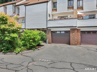 Queen Terrace, Southington, CT 06489