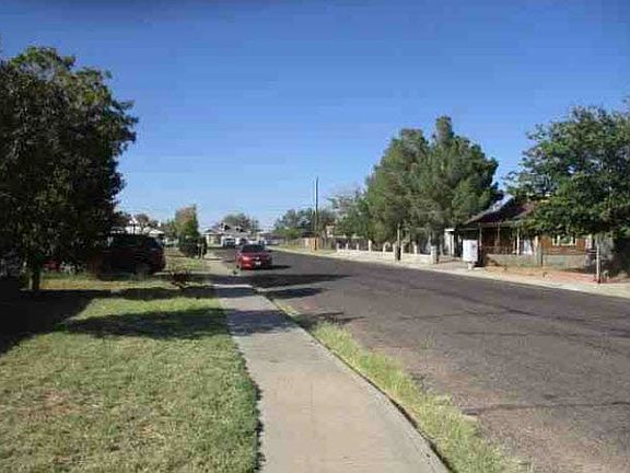 4th image of 1701 Glendale Ave