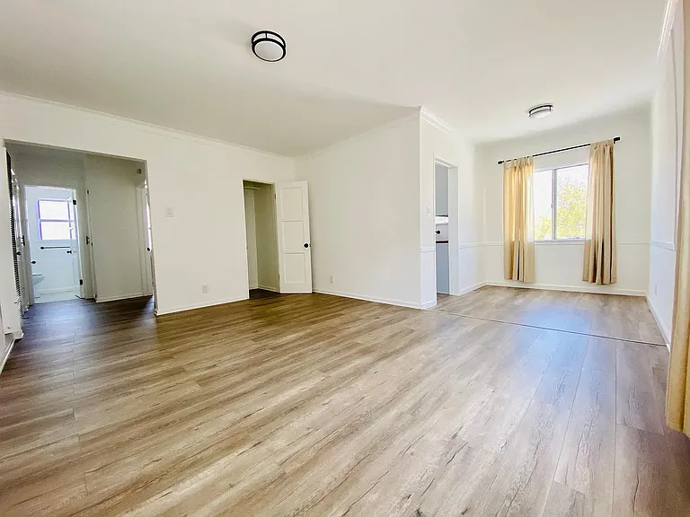 4117 W Adams Blvd #4121-D — Photo 3
