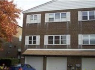 7907 Fairfield St, Philadelphia, PA 19152